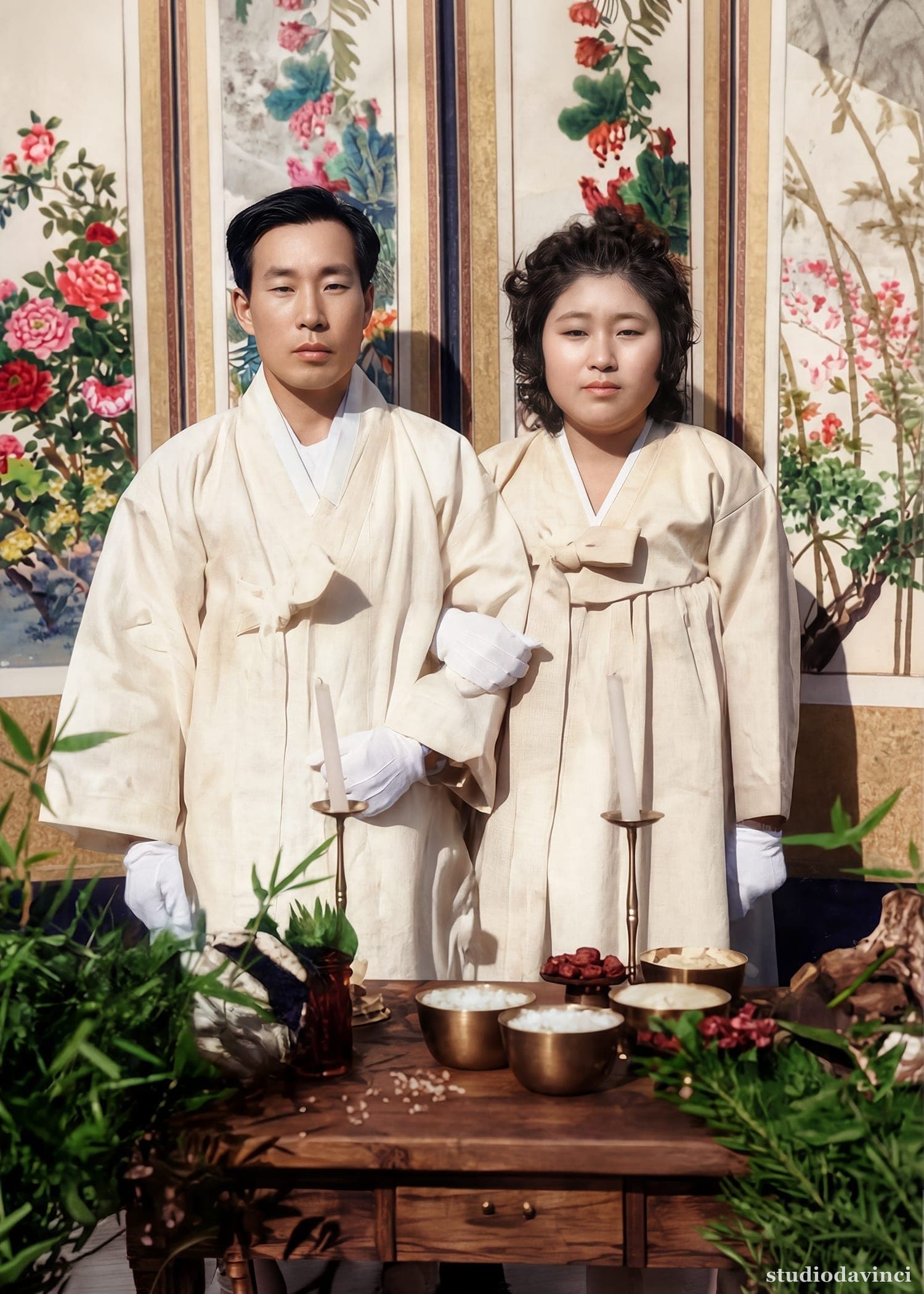 가족 인물 복원 — 한 액자에 모이는 5R 한 장 — after